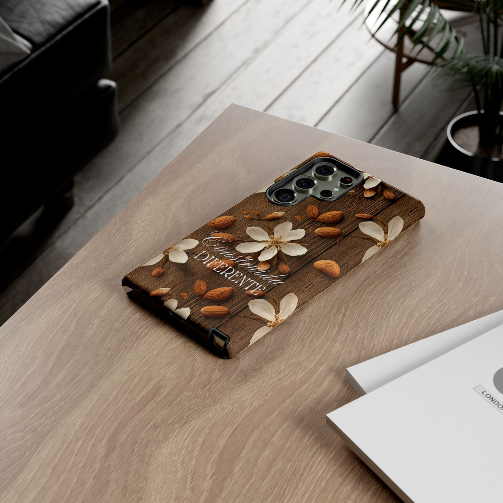 Phone Case — Floral Almond Wood Design with "Construida Diferente"