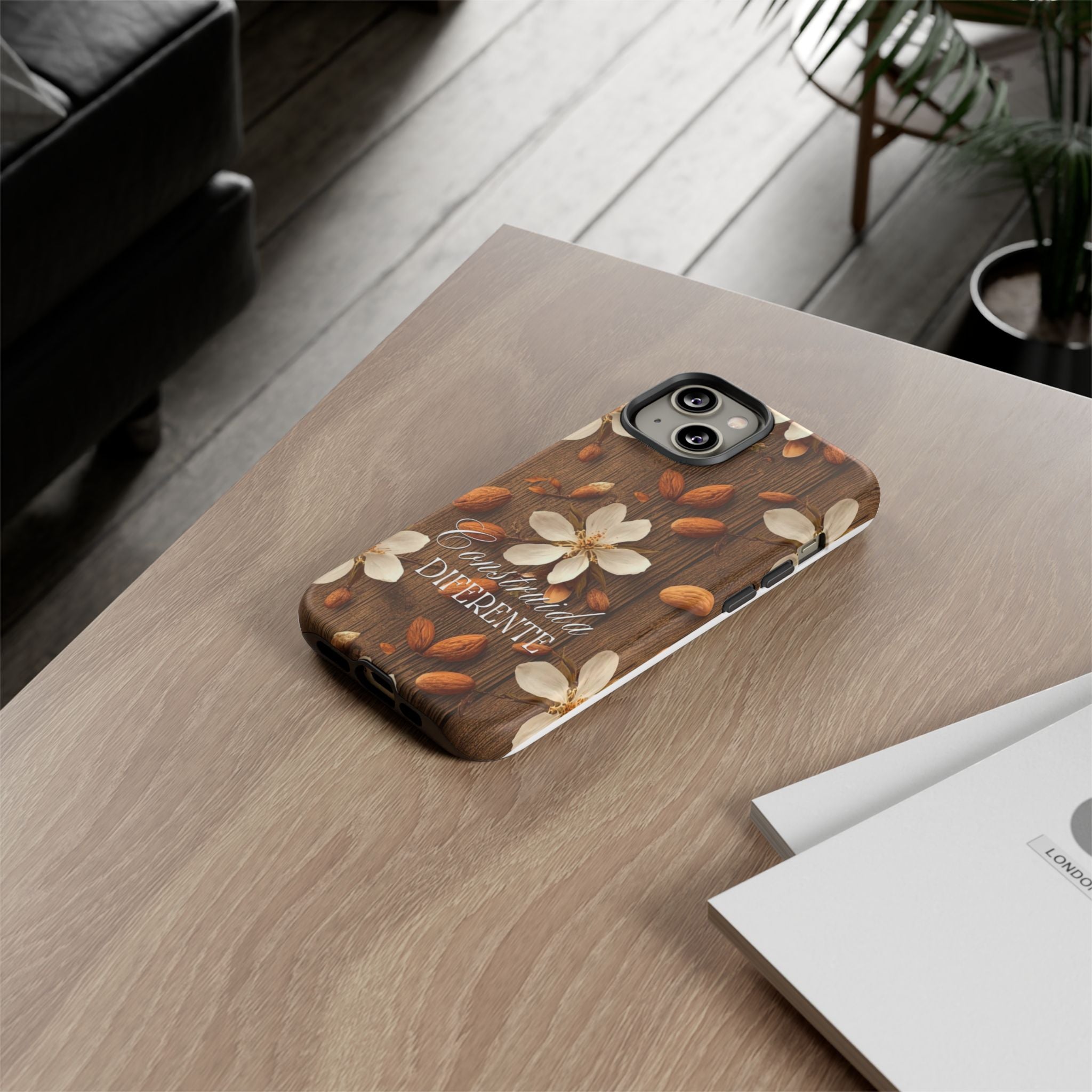 Phone Case — Floral Almond Wood Design with "Construida Diferente"