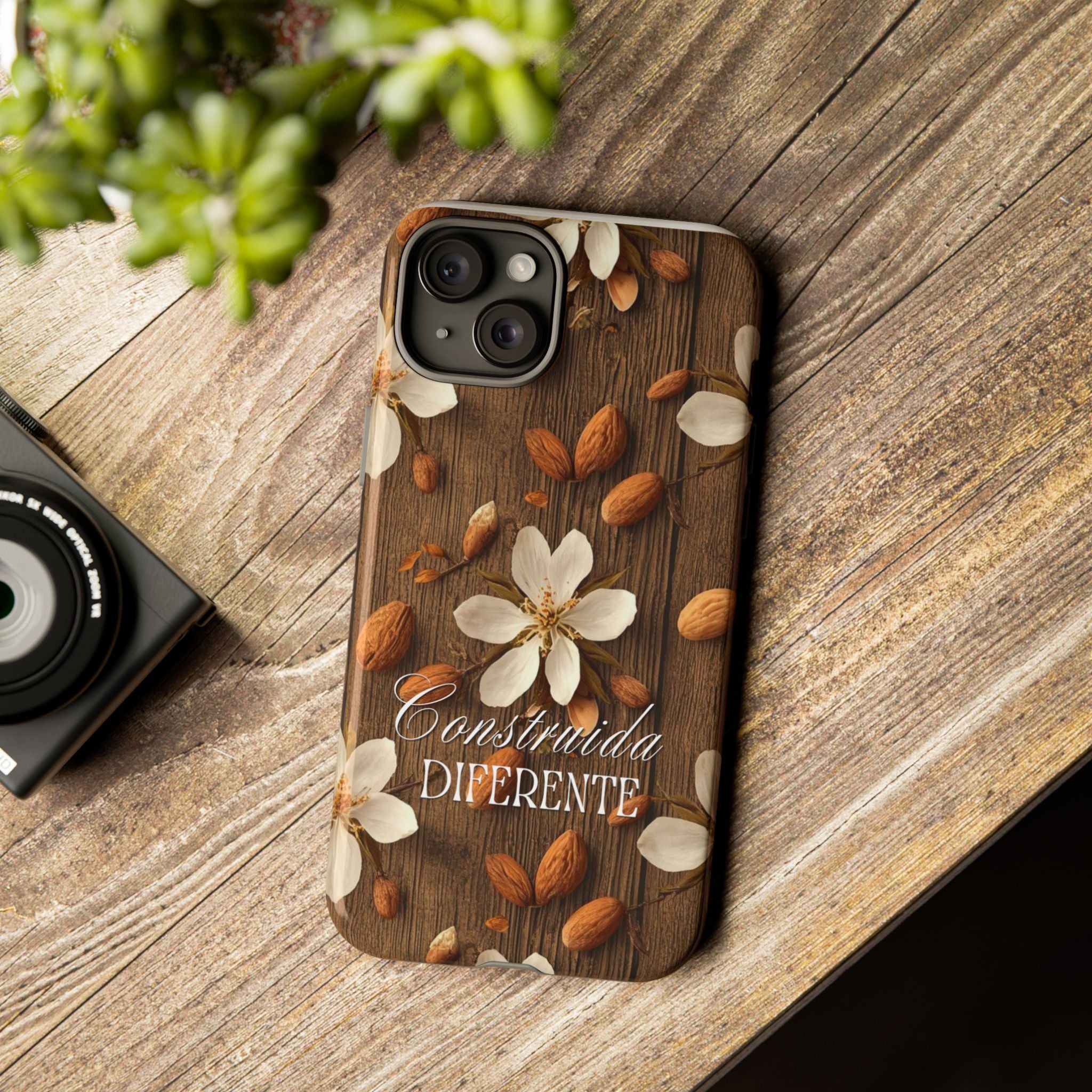 Phone Case — Floral Almond Wood Design with "Construida Diferente"