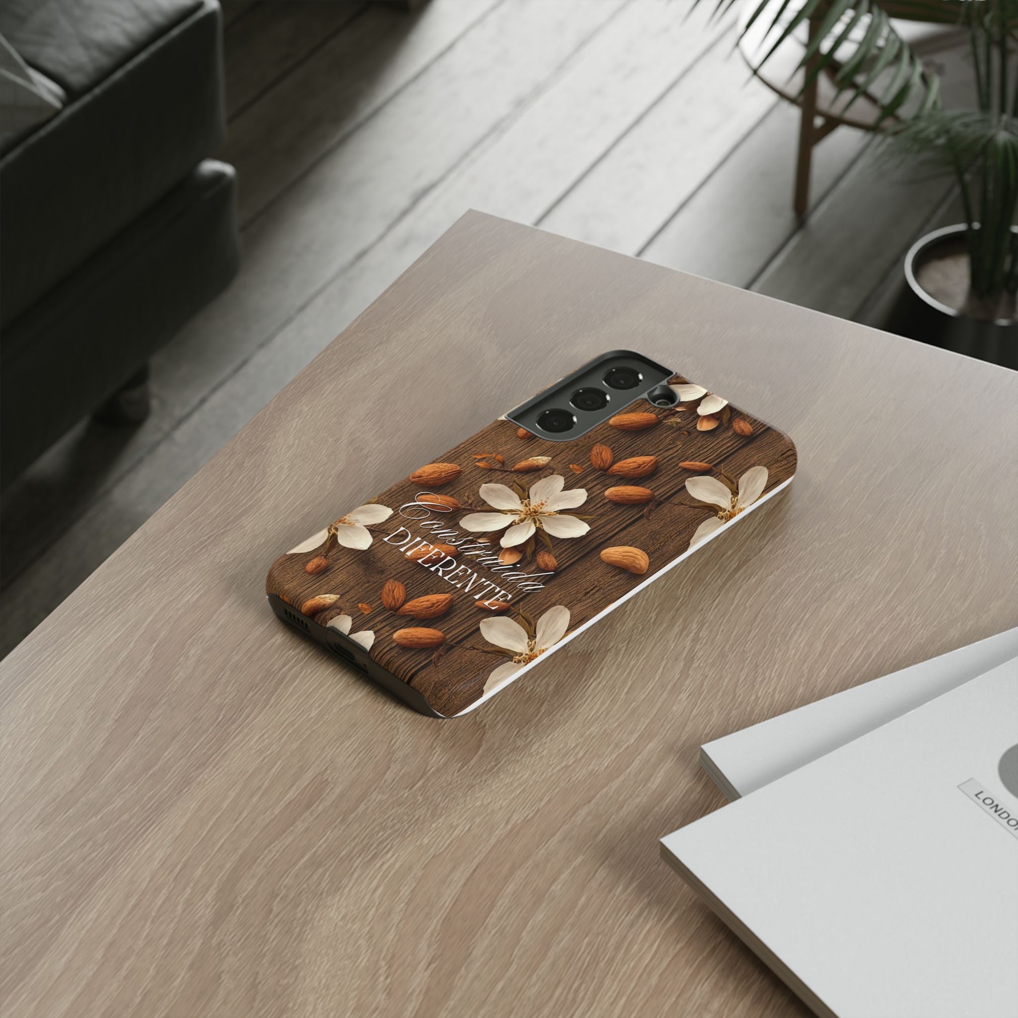 Phone Case — Floral Almond Wood Design with "Construida Diferente"